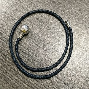 Pandora leather bracelet in blue